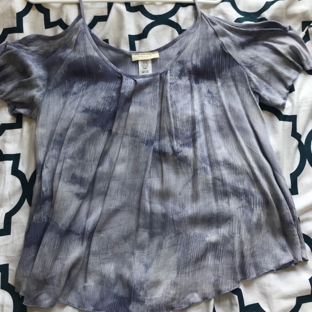 Off The Shoulder Shirt